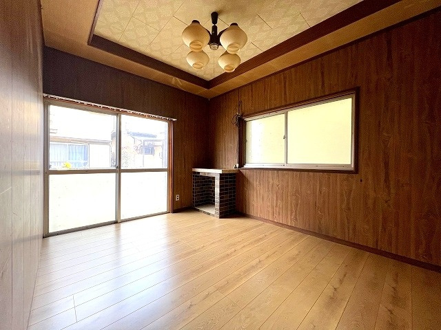 葛城市疋田戸建ての居間・リビング