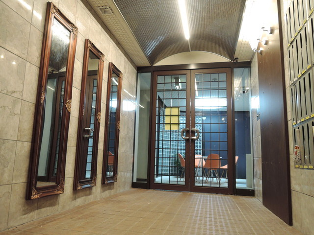 ラ・フェスタ牧野のエントランス