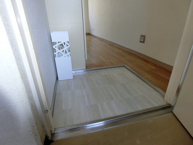 ラ・フェスタ牧野の玄関