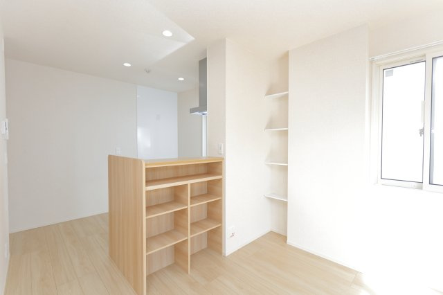 ロード花みずきの居間・リビング