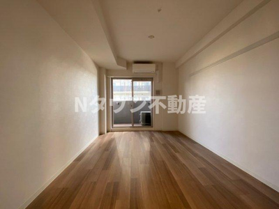 【その他】 | プレサンスジェネ千種内山 | こちらのリビングで趣味の時間をお楽しみください