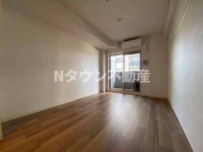 【その他】 | プレサンスジェネ千種内山 | ゆったりとした居間です