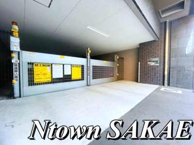 【駐車場】 | プレサンスジェネ千種内山 | 駐車場に車を止められます