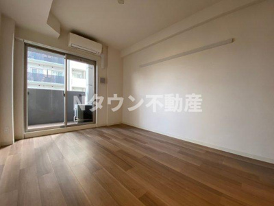 【居間・リビング】 | プレサンスジェネ千種内山 | おしゃれなリビングです