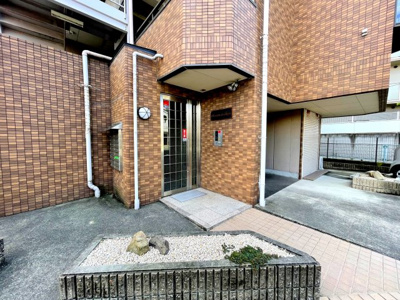 【エントランス】 | メゾンドアンジュ