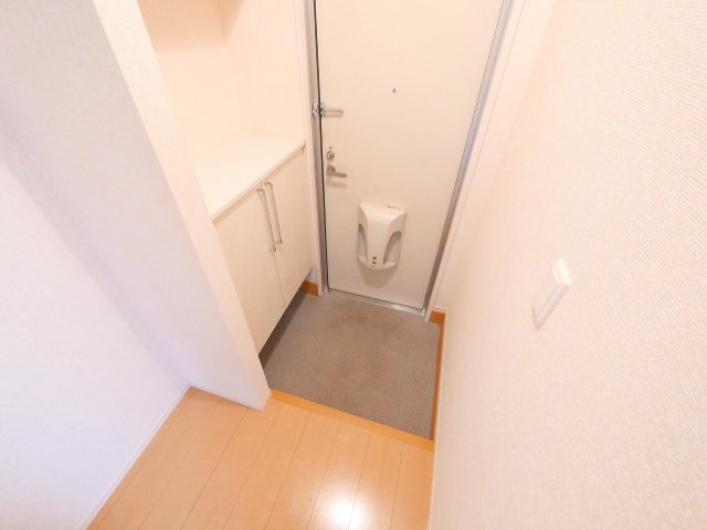 メゾンボナールの玄関|きれいな玄関です