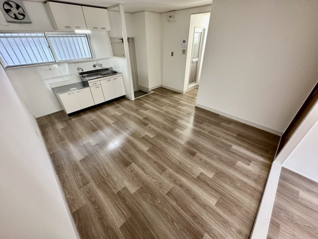 【洋室】 | 杉本マンションA棟