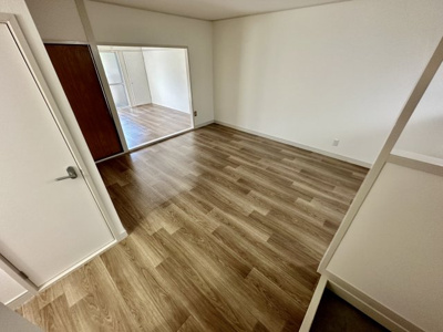 【洋室】 | 杉本マンションA棟