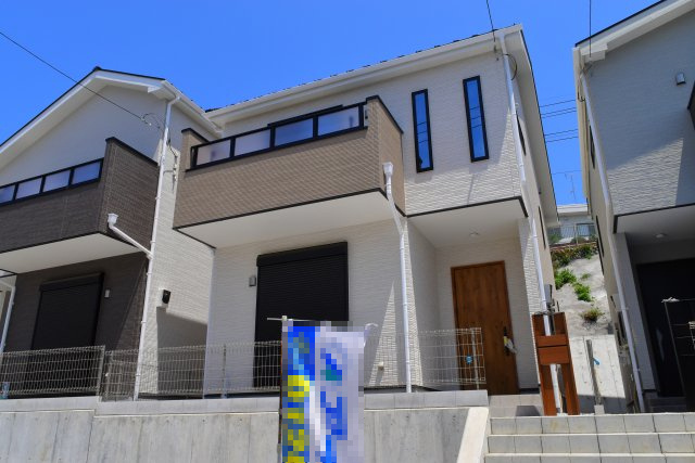 昭島市中神町２丁目の中古一戸建の外観