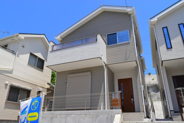 昭島市中神町２丁目の中古一戸建の外観