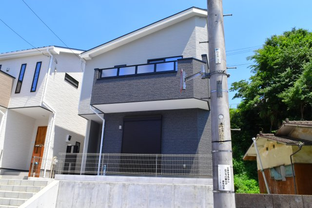 昭島市中神町２丁目の中古一戸建の外観