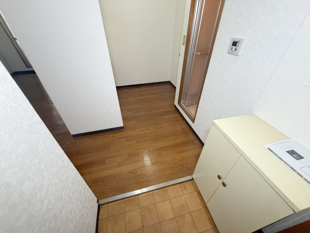 グローバル高田の玄関