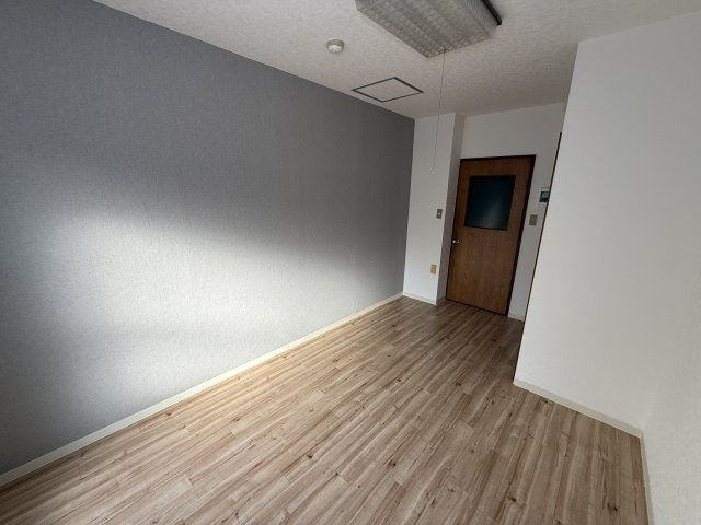 グローバル高田の内装