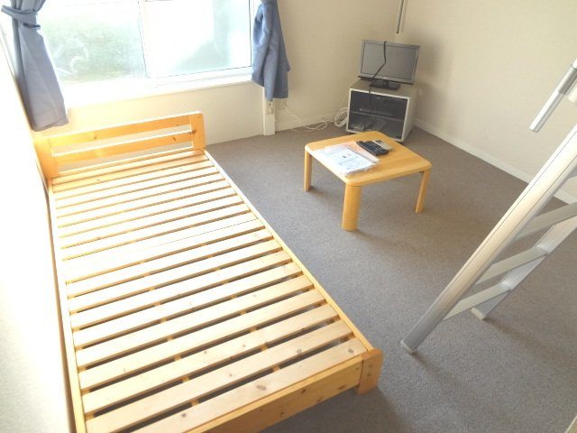 レオパレスそれいゆの居間・リビング