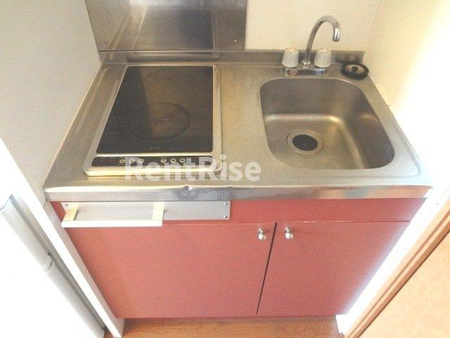 レオパレスＳｕｎＳｈｉｎｅⅢのキッチン|安心安全な電気コンロ（仕様が異なる場合がございます。）