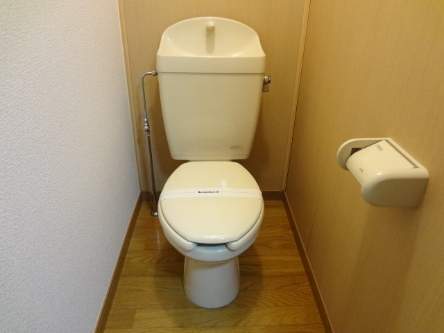 レオパレス鷺目のトイレ