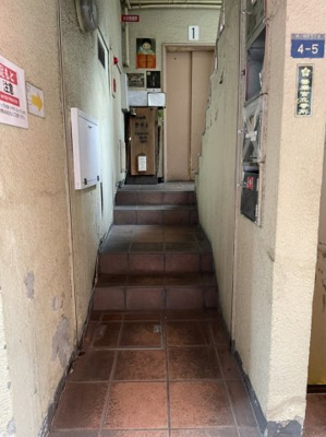 【ロビー】 | 三琴ビル