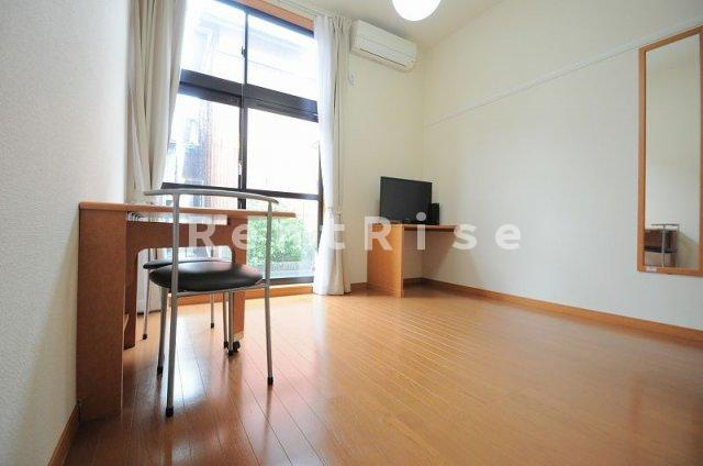 レオパレス下川田の寝室