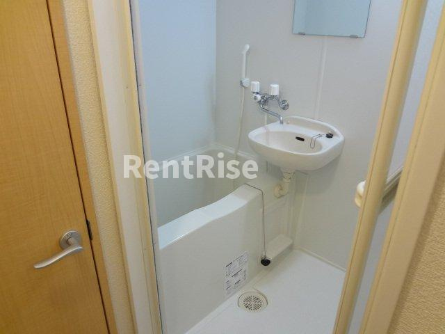 レオネクストプルミエールの浴室