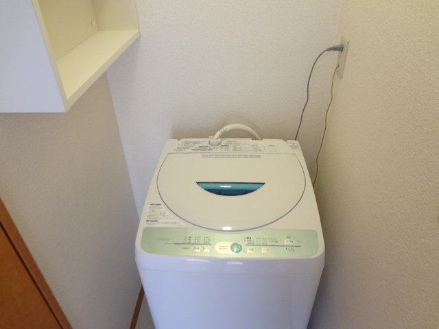 レオパレスドミール　リーパの設備|洗濯機