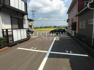 【駐車場】 | エタニティーＰａｒｔⅦ | カースペースがあります