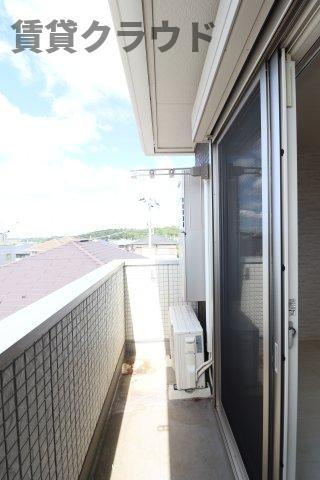 ロイヤルガーデンⅪのバルコニー|明日を自由に『Asfree』いい部屋ネット千葉蘇我店です！