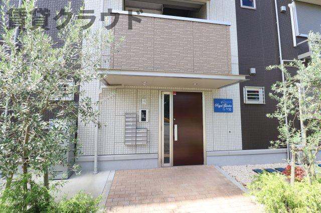 ロイヤルガーデンⅪのエントランス|安心のオートロック付き！