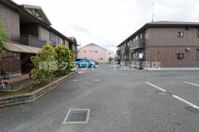 カンパーニュAの駐車場|カースペースがあります