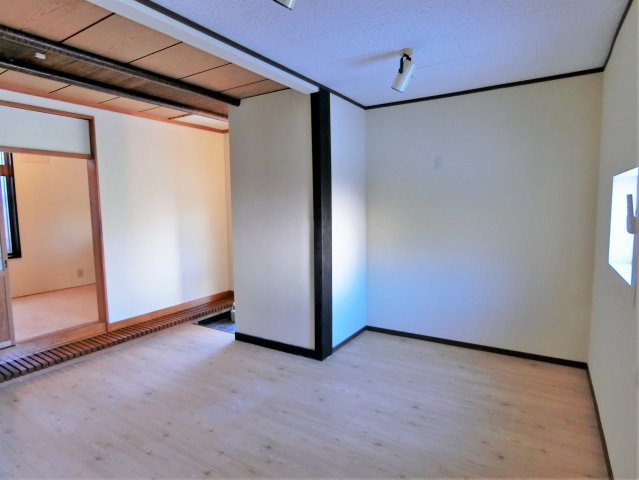 下永吉アパートの居間・リビング