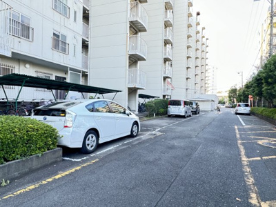 【駐車場】 | 鎌倉ロジュマンA棟 | 駐車場です。
