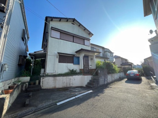 【周辺】 | 前面道路より宅盤が少しあがっておりますが車庫造成も低予算でご検討いただけます！無料にて参考建物プランも作成しておりますのでお気軽にお問い合わせくださいませ！