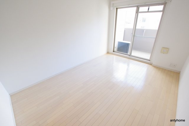 アドバンス新大阪5　仲介手数料無料の洋室