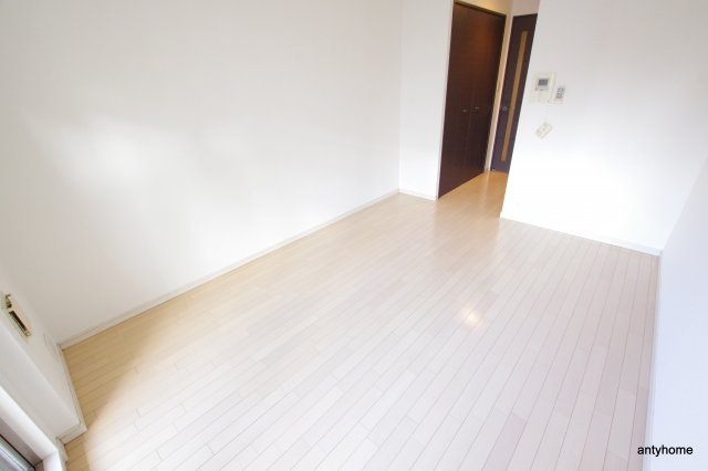 アドバンス新大阪5　仲介手数料無料の寝室