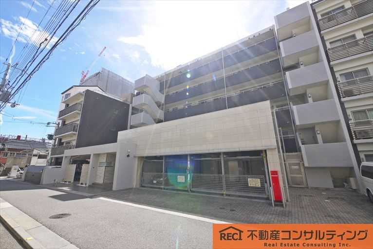 ドルフ国香通の外観