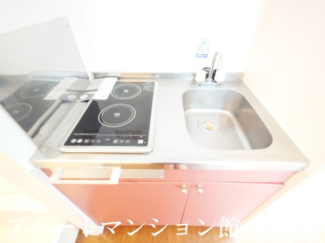 レオパレスアムールのキッチン