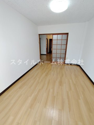 【居間・リビング】 | シティハイツ山本Ｂ棟