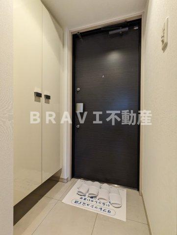 ISM谷町六丁目　BRAVI不動産の玄関|落ち着いた玄関です