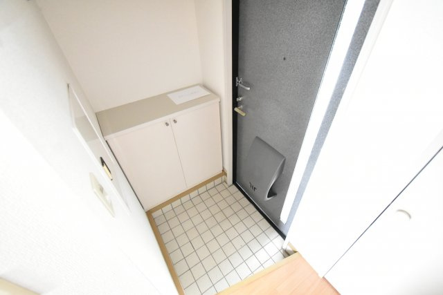 【玄関】 | エルフローラB