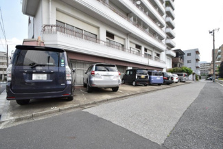 【駐車場】 | 駐車場