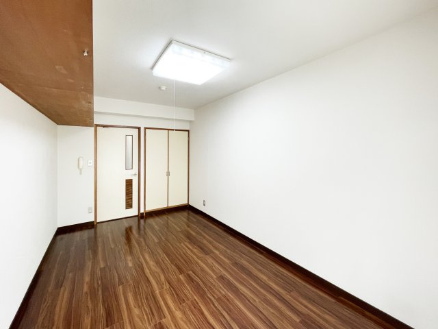 元木ハイツの居間・リビング