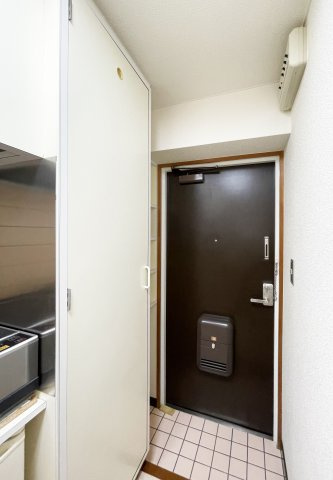 元木ハイツの玄関