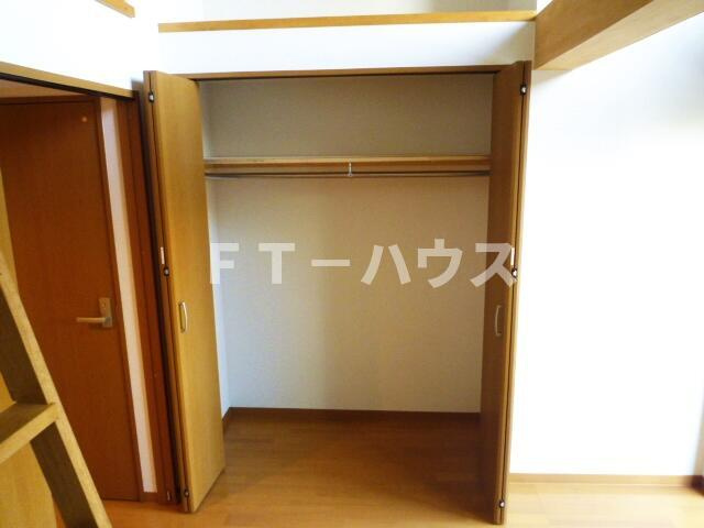 花園ヒルズ２の収納