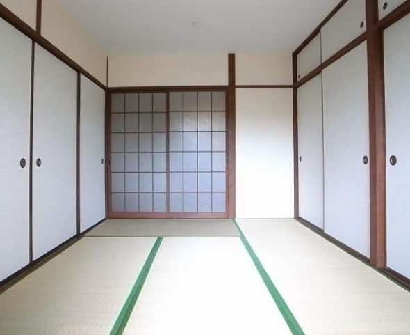 レジデンス花畑南【キャッシュバック対象物件】の和室