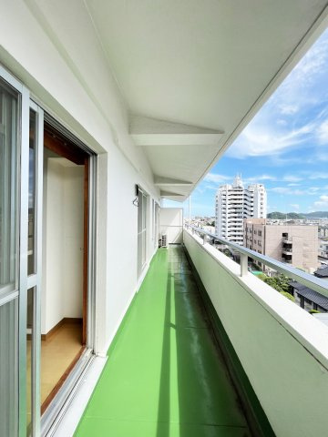 葵ハイツ冨永のバルコニー