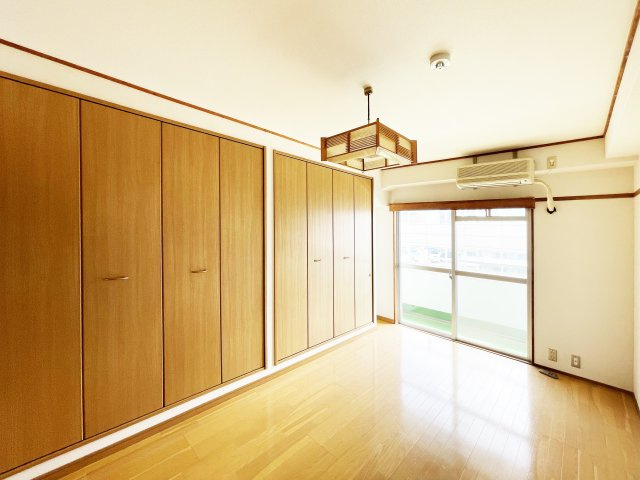 葵ハイツ冨永の居間・リビング