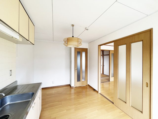 葵ハイツ冨永の居間・リビング