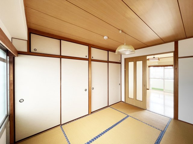 葵ハイツ冨永の和室