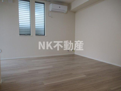 【寝室】 | メゾン西村（高井田賃貸） | 落ち着いて過ごせるお部屋なので、寝室にいかがでしょうか