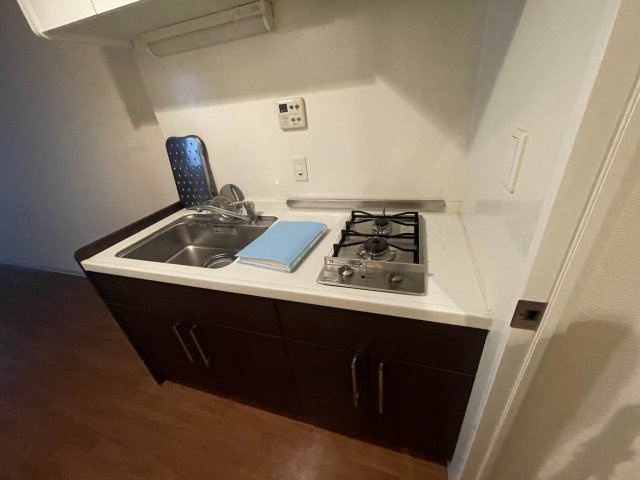 南堀江プライマリーワンのキッチン|イメージとして同建物他部屋を表示しています