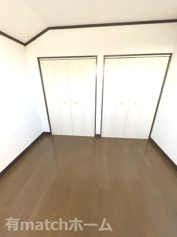 ドミシル乾の洋室